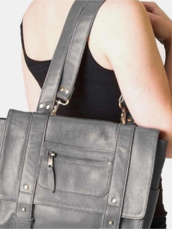Vere Verto Repetto leather cross over handbag/ backpack main image 5